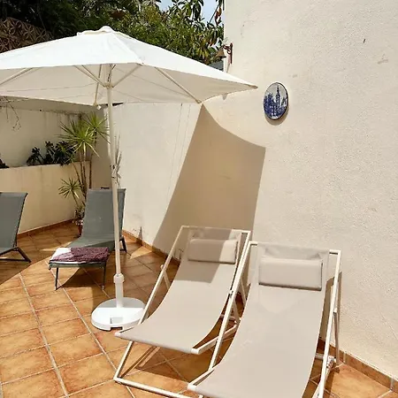 El Arenal Townhouse By The With Swimming Pool - Eaw Homes