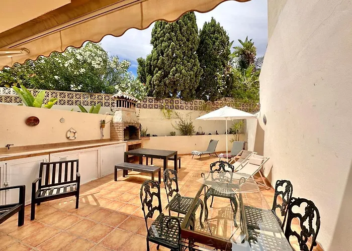 El Arenal Townhouse By The With Swimming Pool - Eaw Homes * Marbella